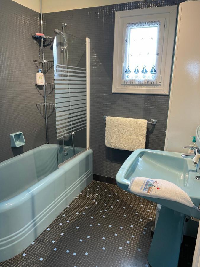 "La Revillaise" Proche Mer, Grand Jardin Clos, 2 A 5 Personnes-Adultes-Enfants- Réville المظهر الخارجي الصورة